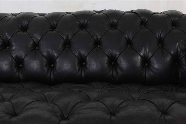 Divano chesterfield club 3 posti antico inglese originale in pelle nera