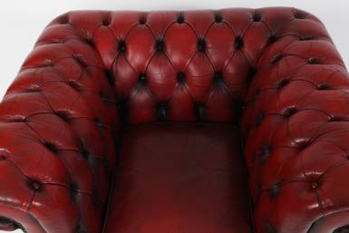 Poltrona chesterfield club inglese originale vintage bordeaux