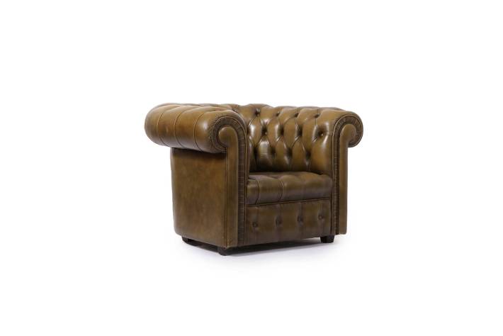 Coppia di poltrone chesterfield club vintage verde oliva