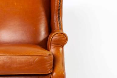 Poltrona inglese bergere in cuoio cognac vintage