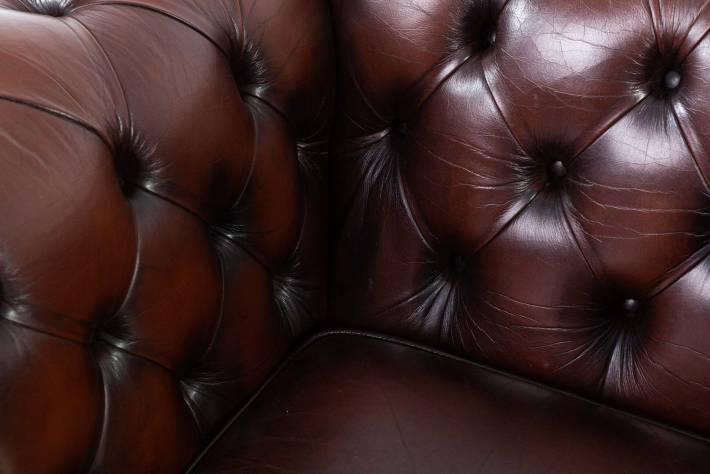 Poltrona chesterfield club inglese vintage originale marrone