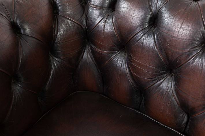 Divano chesterfield club due posti Thomas Lloyd vintage marrone