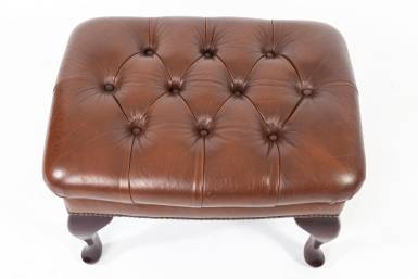 Coppia di poggiapiedi chesterfield inglese vintage originale in cuoio