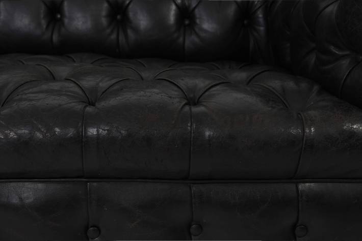 Divano chesterfield club 3 posti antico inglese originale in pelle nera