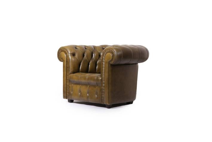 Coppia di poltrone chesterfield club vintage verde oliva