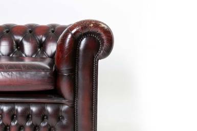 Divano Chesterfield club 3 posti vintage inglese originale bordeaux