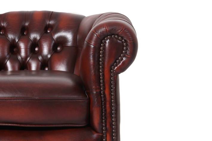 Coppia di poltrone chesterfield a pozzetto vintage originale marrone